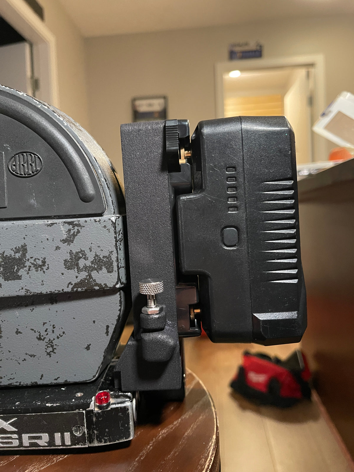 Adaptador de batería Arri SR2
